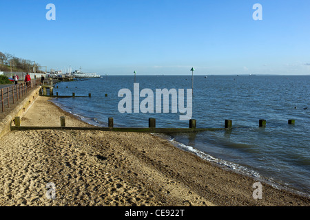 Plage Quai de Bell à Leigh on Sea Banque D'Images