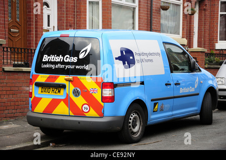 British Gas van outside house Banque D'Images