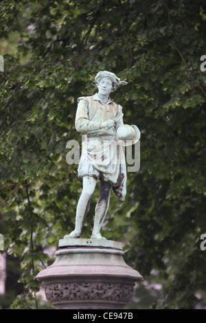 Statue de la Place du Petit Sablon à Bruxelles les jardins. Banque D'Images