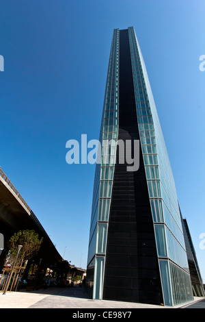 Le CMA CGM Tower est un gratte-ciel de 147m d'Euroméditerranée, le quartier central des affaires de Marseille, France Banque D'Images