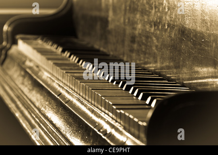 Piano antique et sépia Banque D'Images