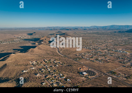 Ville et désert, Scottsdale, Arizona. Banque D'Images