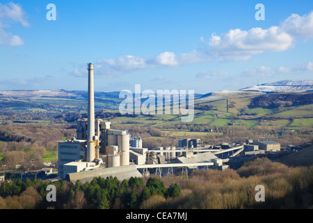 Cimenterie Lafarge espère Valley Derbyshire Peak District National Park England UK GB EU Europe Banque D'Images