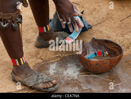 Bijoux en perles femme lave Bana Ethiopie Banque D'Images