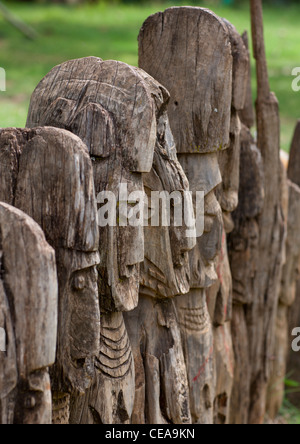 Waga Sculptures en bois sculpté consacré à la tribu Konso morte Vallée de l'Omo en Ethiopie Banque D'Images