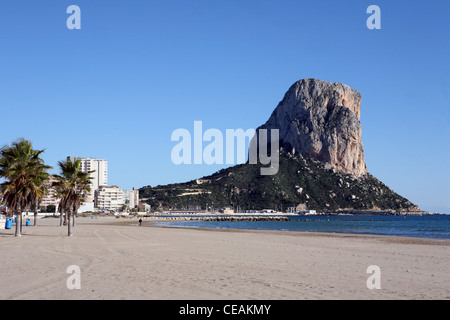 Le Penon de lfach près de Calpe, Costa Blanca, Espagne Banque D'Images