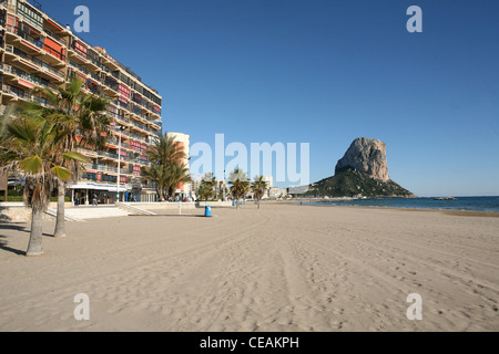 Le Penon de lfach près de Calpe, Costa Blanca, Espagne Banque D'Images