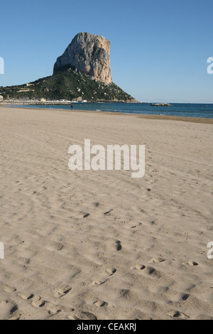 Le Penon de lfach près de Calpe, Costa Blanca, Espagne Banque D'Images