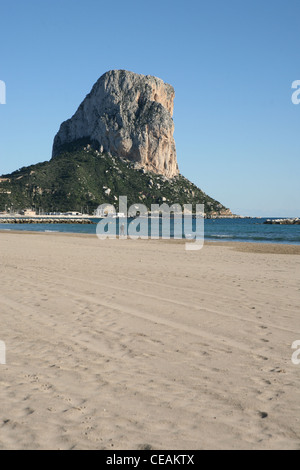 Le Penon de lfach près de Calpe, Costa Blanca, Espagne Banque D'Images