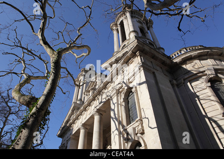 À la recherche des détails architecturaux de St John's Smith Square, Westminster, l'Église et vivre de la musique classique, Westminster, Royaume-Uni Banque D'Images