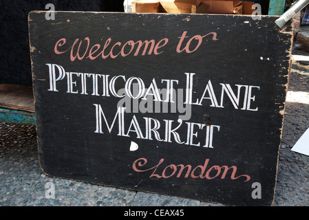 Inscrivez-lit Bienvenue à Londres Petticoat Lane Market. Banque D'Images