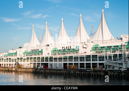 Canada Place, de l'Est convention centre, à Vancouver, Colombie-Britannique, Canada 2011 Banque D'Images