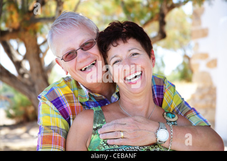 Mature couple smiling. Banque D'Images