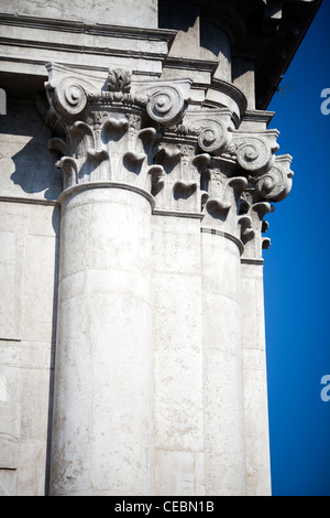 Détail de la façade de l'église San Barnaba, Venise, Italie Banque D'Images