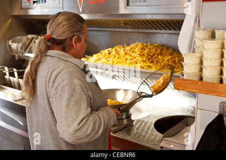 faire frire les frites Banque D'Images