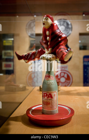 Mascot dans le musée de la marque d'eau minérale Spa Monopole en Spa, Ardennes, Belgique Banque D'Images