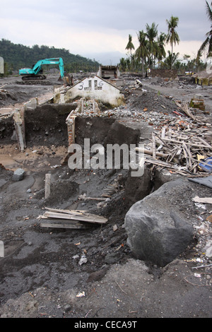 Village de dommages Lahar Mt. L'éruption du volcan Merapi Yogyakarta Indonésie Banque D'Images