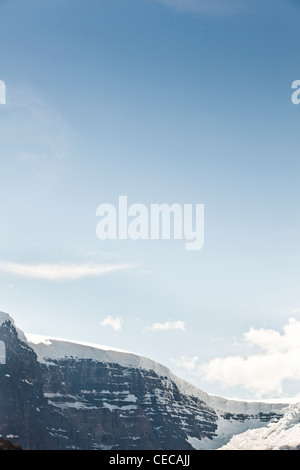 Blue sky over Snow Dome Banque D'Images