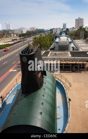 Israël, Côte Nord, Haïfa, l'immigration clandestine et le Musée Naval, tourelle de sous-marin INS Dakar. Banque D'Images