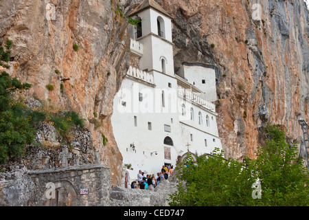 Le Monténégro, balkans, vue sur ostrog monastère orthodoxe. Banque D'Images