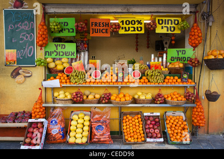 Israël, Tel Aviv, le centre-ville de stand de fruits Banque D'Images