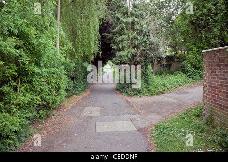 Angleterre Berkshire Reading Caversham Park Village (1970 Housing Estate) Banque D'Images