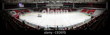 Panorama du stade de hockey sur glace pour la rectification de la machine Banque D'Images