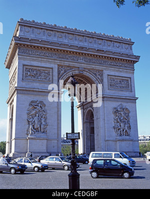L'Arc de Triomphe, Place Charles de Gaulle, Paris, Île-de-France, France Banque D'Images