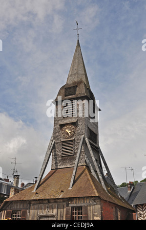 EUROPE, FRANCE, Honfleur, Eglise Ste Catherine (église catholique St Catherine, 15e siècle), d'un clocher (15C) Banque D'Images