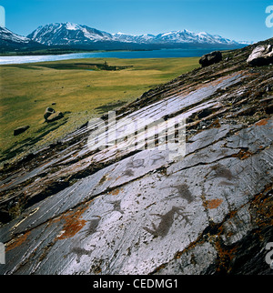 Pétroglyphes sur les rochers près du lac Hoton Nuur (Khoton Nur). Altai Tavan Bogd Parc National. La Mongolie Banque D'Images