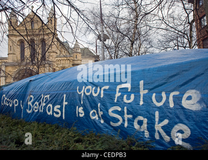 Belfast occupent camp, Saint Anne's Cathedral, Donegall Street, Belfast Banque D'Images