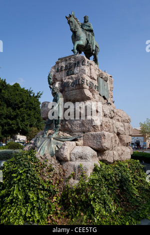 Statue du roi Jaume I (Jacques le Conquérant) à cheval sur la Plaza Espana, Palma de Mallorca. Banque D'Images