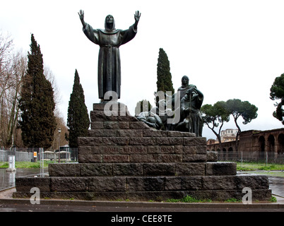 Rom, Aquädukt bei der Porta Maggiore Banque D'Images