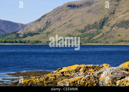 Le Loch Linnhe est aligné avec le soleil, ce qui en fait un endroit populaire pour les photographes,Parc,Côte Ouest de l'Écosse. Banque D'Images