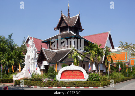 Musée et bibliothèque de manuscrits bouddhiques Wat Chedi Luang Chiang Mai Thaïlande Banque D'Images