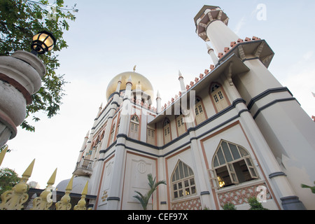 Masjid Sultan mosquée musulmane dans l'architecture extérieure d'Arab Street de Singapour Banque D'Images