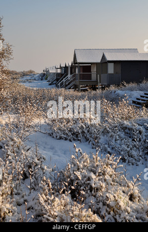 Exceptionnellement longs et froids de l'hiver en Angleterre de 2011-2012 avec les plages de West Norfolk et les étangs sous la glace et la neige Banque D'Images