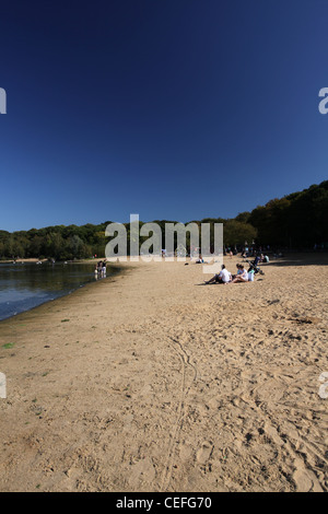 Une vue de Ruislip Lido, Middlesex un jour d'été Banque D'Images