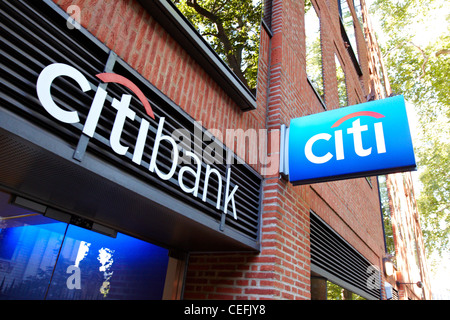 Succursale de détail de la Citibank à Londres, Royaume-Uni Banque D'Images