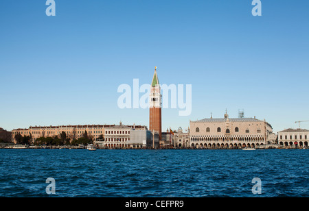 Le Campanile et la Piazza San Marco. Venise, Italie. Banque D'Images