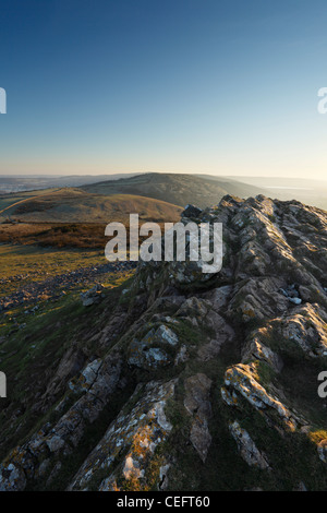 Vue depuis le sommet du pic vers le bas Crook hésitants. L'Mendips, Somerset, England, UK. Banque D'Images