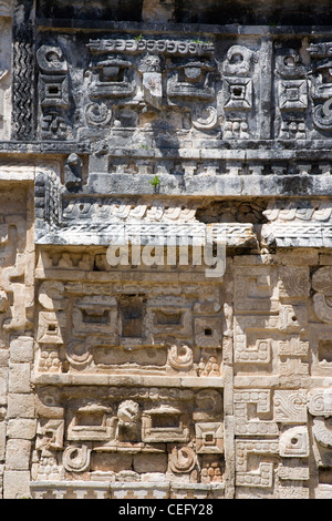 Détail du Temple avec 'visages', Chichen Itza, Yucatan, Mexique Banque D'Images