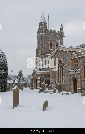 L'église St Mary, Amersham dans la neige Banque D'Images