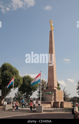 La Gelle Fra War Memorial (monument ou du Souvenir), Place de la Constitution, Luxembourg-ville, le Grand-duché de Luxembourg. Banque D'Images