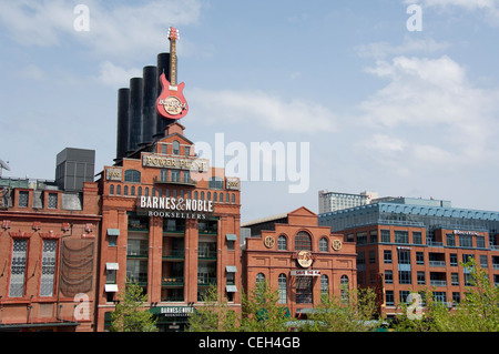 Maryland (Baltimore). centrale historique qui abrite aujourd'hui un Hard Rock Cafe & Barnes & Noble. Banque D'Images