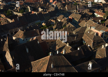 Vue aérienne sur les bâtiments anciens à Sibiu, Roumanie Banque D'Images