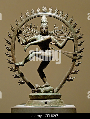 Shiva Nataraja Roi de l'Inde Dravidienne bronze hindou danse 11e siècle dynastie Chola Banque D'Images