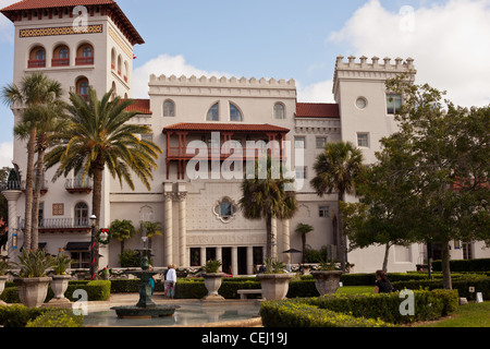 Casa Monica Hotel, St Augustine, Floride, USA. Hôtel de style espagnol dans le centre de la ville Banque D'Images