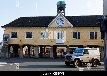 Halle du 17ème siècle dans le centre de Tetbury. Banque D'Images