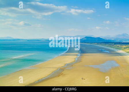 Lumière faible après-midi sur la plage de Harlech North Wales UK GB EU Europe Banque D'Images